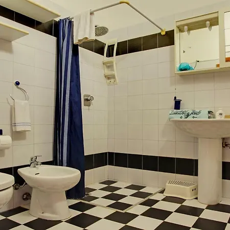 Casa Vacanza Perla Bianca Holiday home Castelluzzo